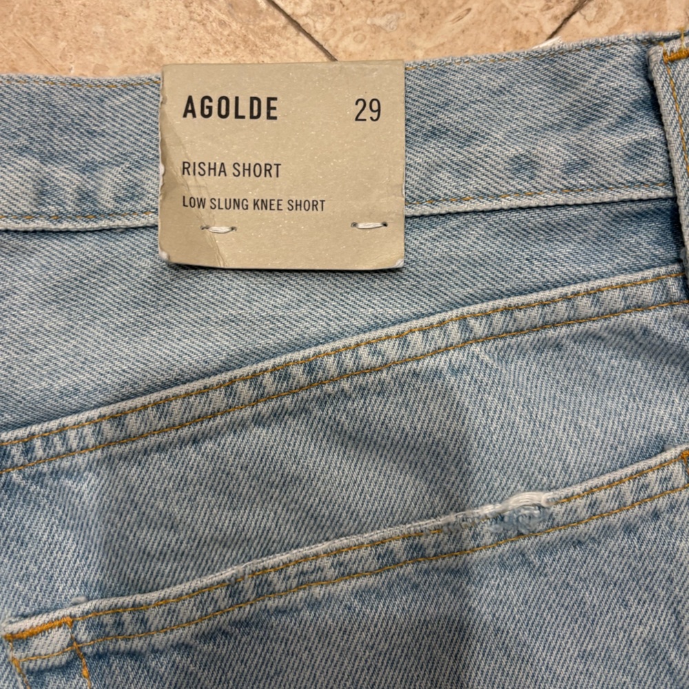 NWT Agolde Light Wash Denim Jean Shorts - Picture 8 of 9